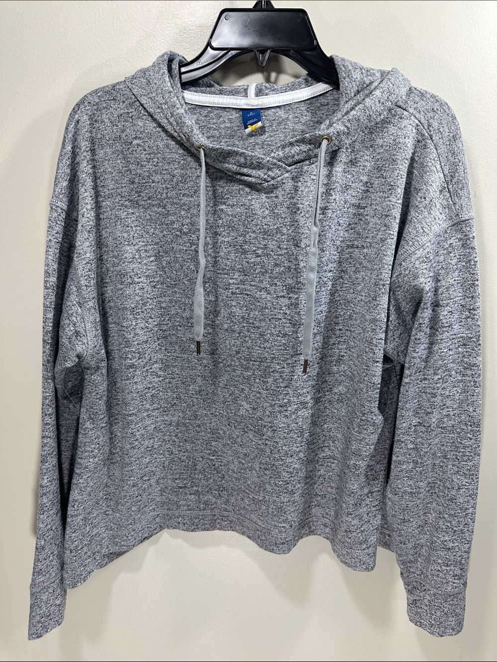Old Navy Cozy Women's Soft Heather Gray Hoodie Medium tall cropped Sweatshirt - Picture 1 of 3